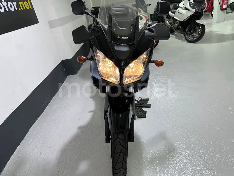 Suzuki V-Strom 650 - Vista 20