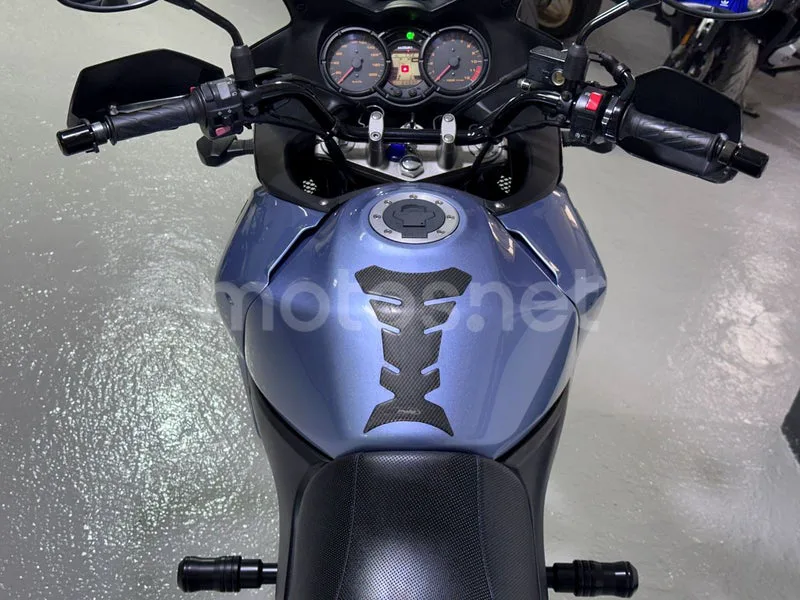 Suzuki V-Strom 650 - Vista 9
