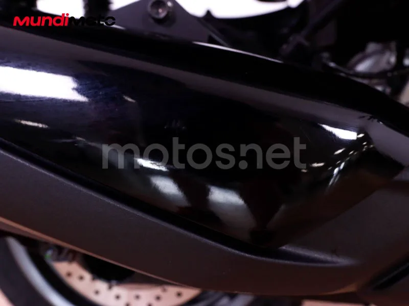 Yamaha XMAX 300 - Vista 16
