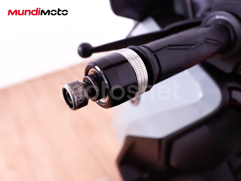 Yamaha XMAX 300 - Vista 31