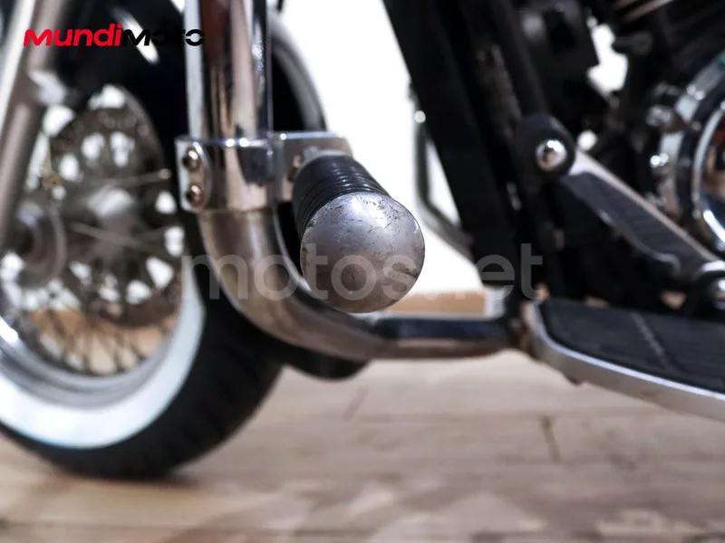 Suzuki Intruder C800 - Vista 39