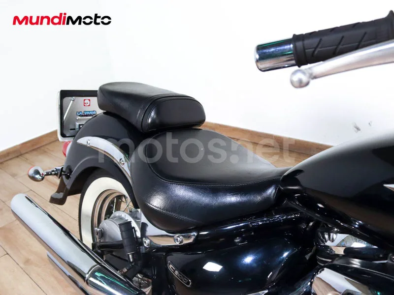 Suzuki Intruder C800 - Vista 49