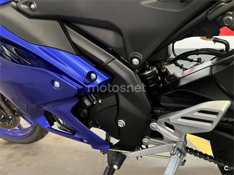 Yamaha YZF-R125 - Vista 4
