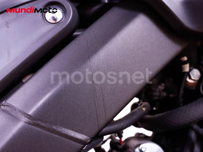 Yamaha MT-125 - Vista 19