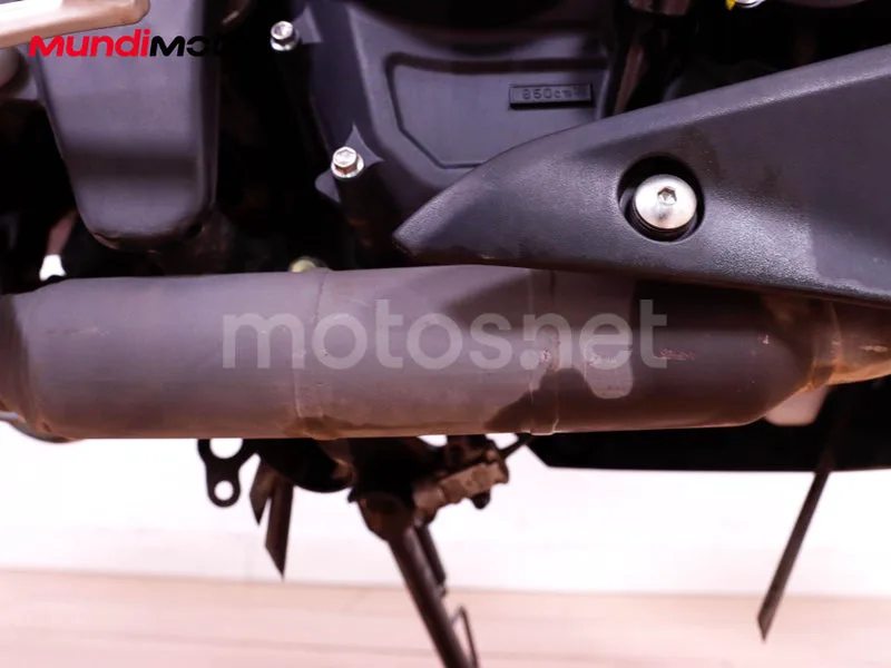Yamaha MT-125 - Vista 20