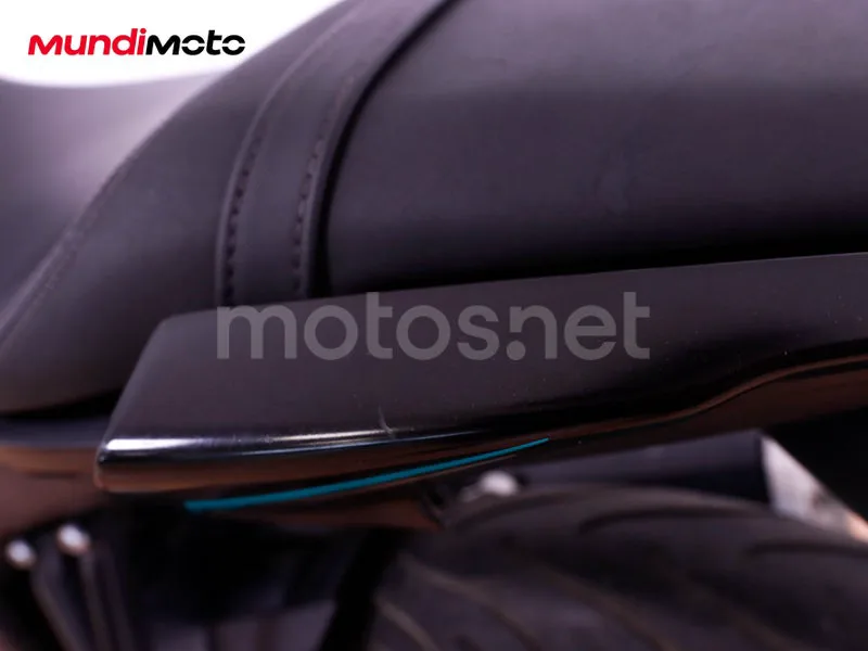 Yamaha MT-125 - Vista 33