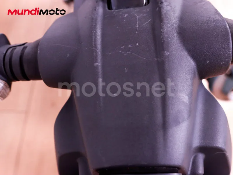 Yamaha MT-125 - Vista 36