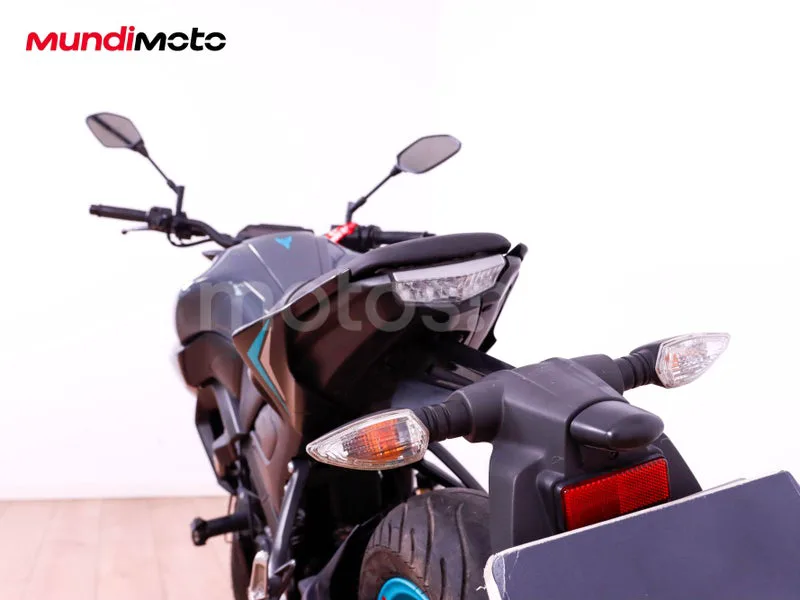 Yamaha MT-125 - Vista 9