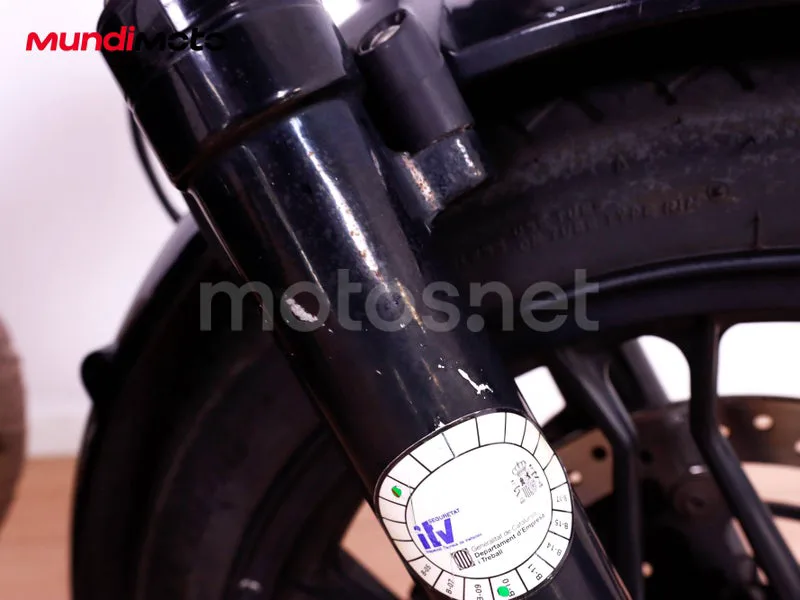 Moto Guzzi V7 II - Vista 17