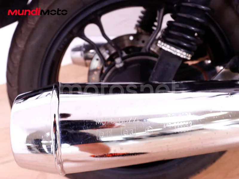 Moto Guzzi V7 II - Vista 20