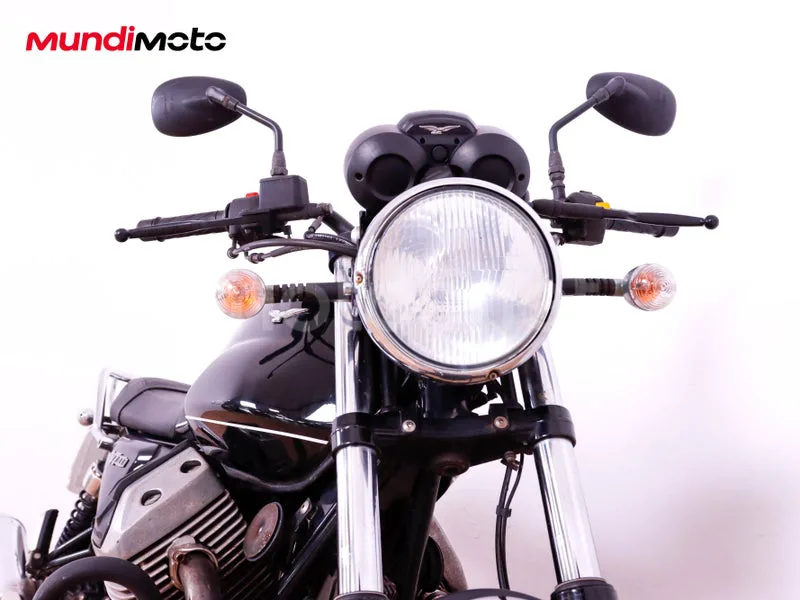 Moto Guzzi V7 II - Vista 5