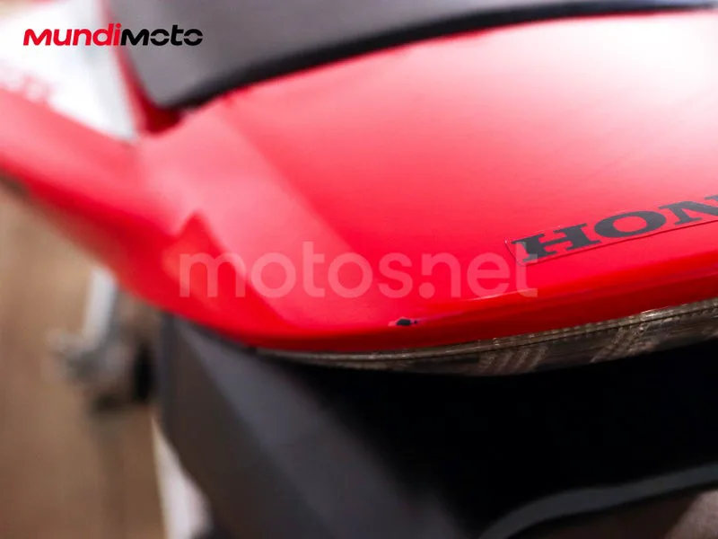 Honda CBR1000RR Fireblade - Vista 19