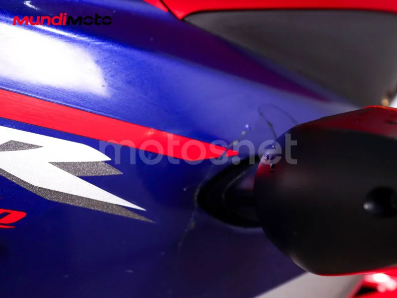Honda CBR1000RR Fireblade - Vista 36