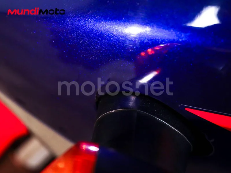 Honda CBR1000RR Fireblade - Vista 38