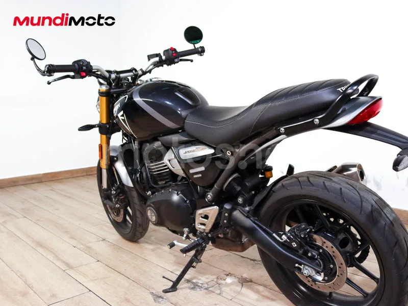 Triumph Speed 400 - Vista 9