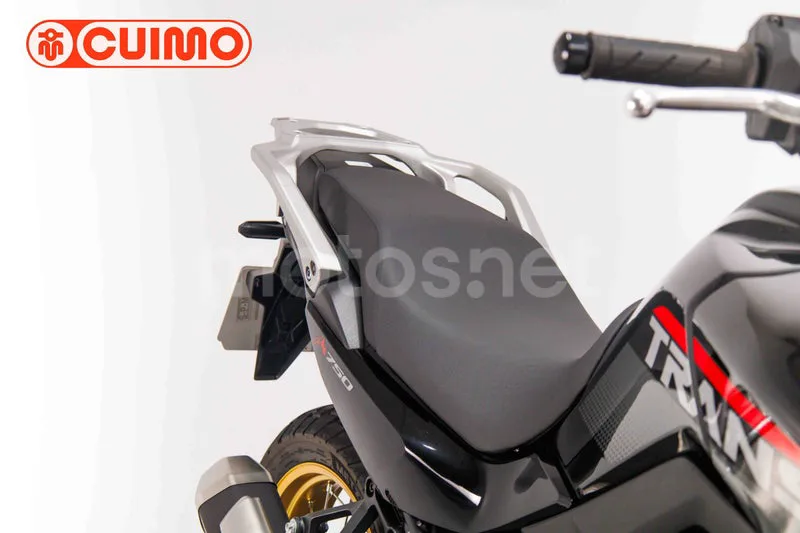 Honda XL750 Transalp - Vista 18