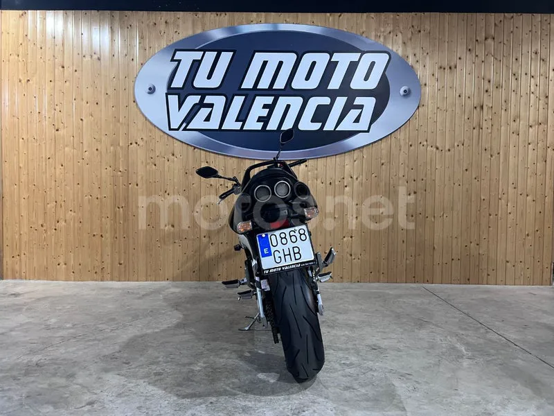 Suzuki GSR600 - Vista 5