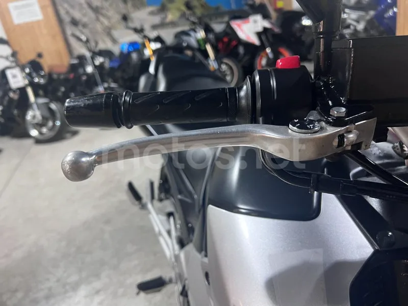 Suzuki GSR600 - Vista 44