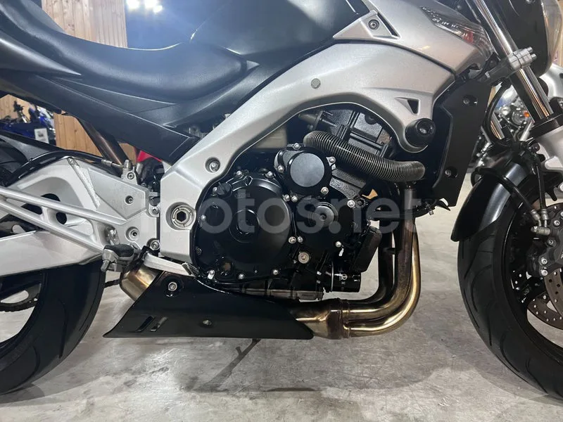 Suzuki GSR600 - Vista 50