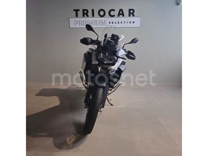 BMW F 900 GS - Vista 3