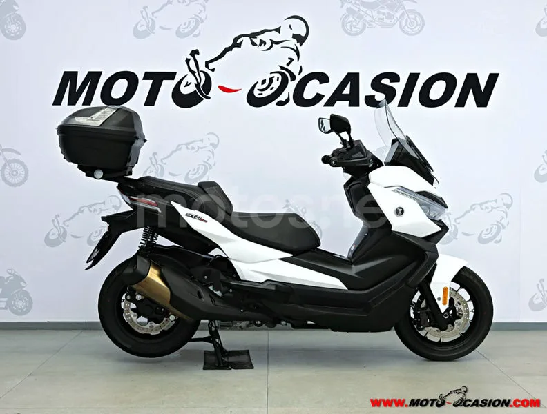Voge SR4 Max 3850 € 2023 Madrid - 2