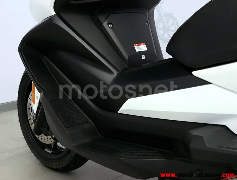 Voge SR4 Max - Vista 10