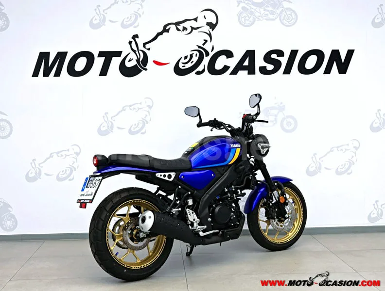 Yamaha XSR125 - Vista 3