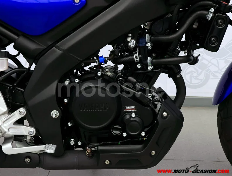 Yamaha XSR125 - Vista 5
