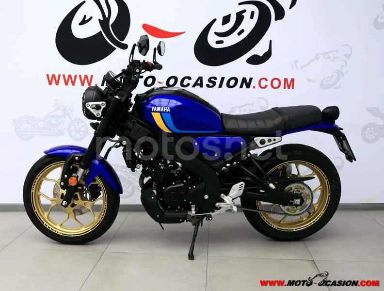 Yamaha XSR125 - Vista 7