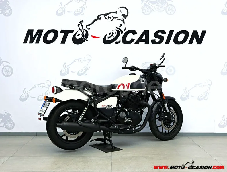Royal Enfield Shotgun 650 - Vista 3