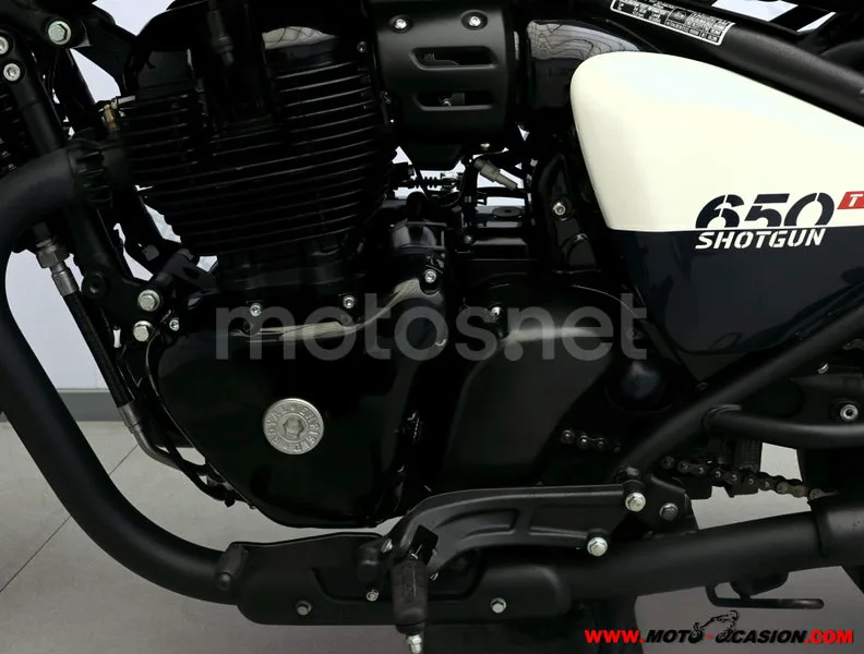 Royal Enfield Shotgun 650 - Vista 10