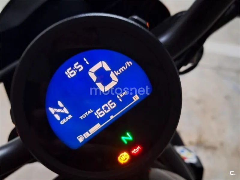 Honda Rebel 500 - Vista 4