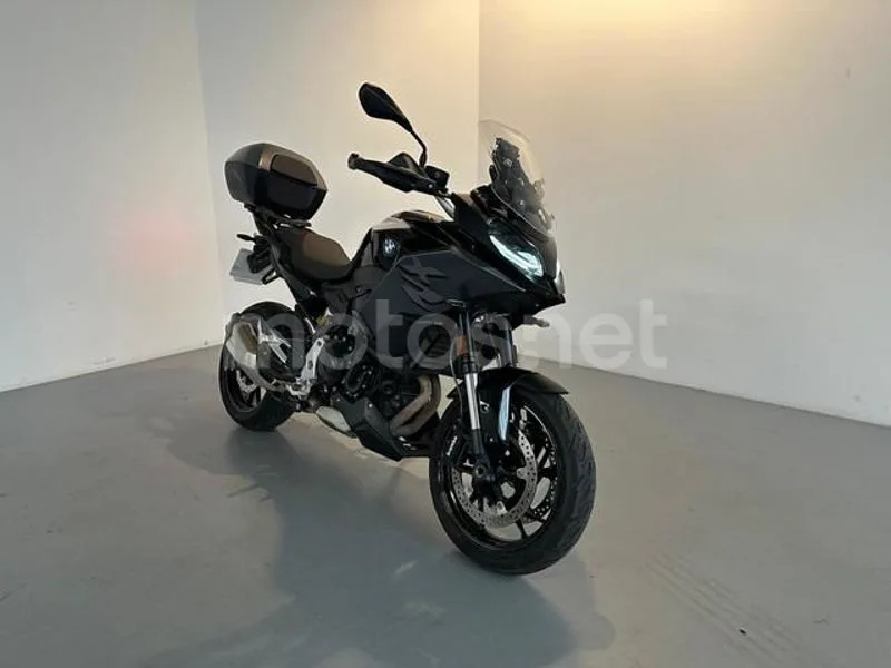 BMW F 900 XR - Vista 4