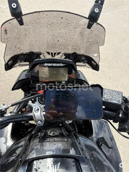 Yamaha MT-10 - Vista 5