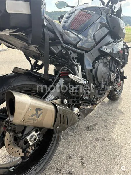 Yamaha MT-10 - Vista 7