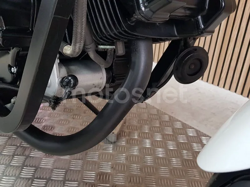 Hyosung GT 125 R Comet - Vista 18
