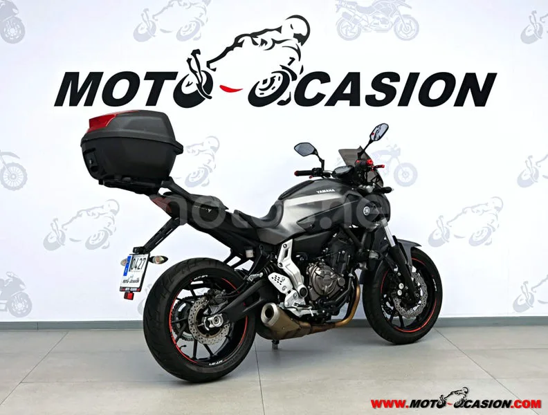 Yamaha MT-07 - Vista 3