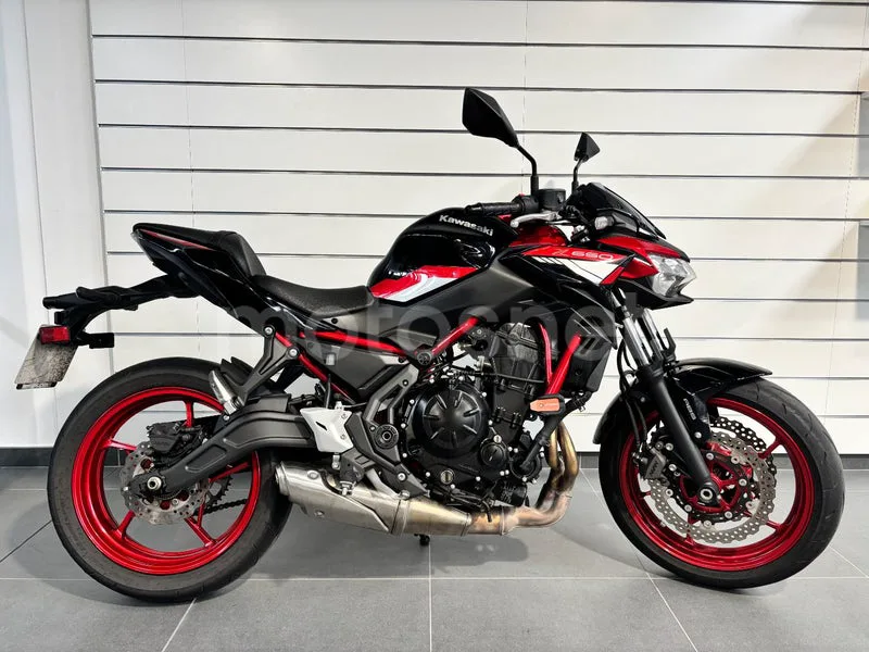 Kawasaki Z650 5600 € 2024 Girona - 1