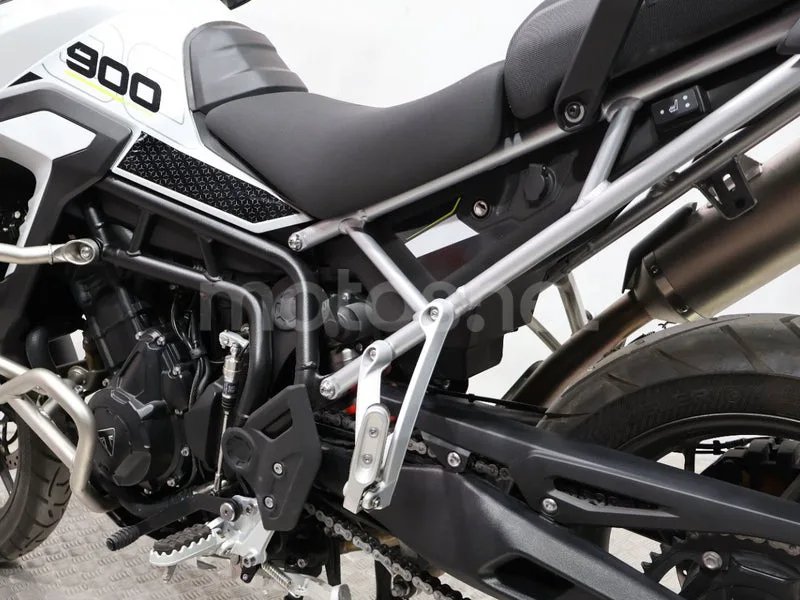 Triumph Tiger 900 - Vista 14