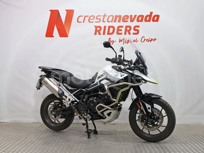 Triumph Tiger 900 - Vista 6