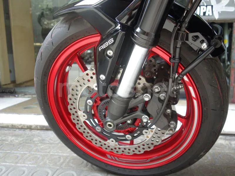 Kawasaki Z900 - Vista 7