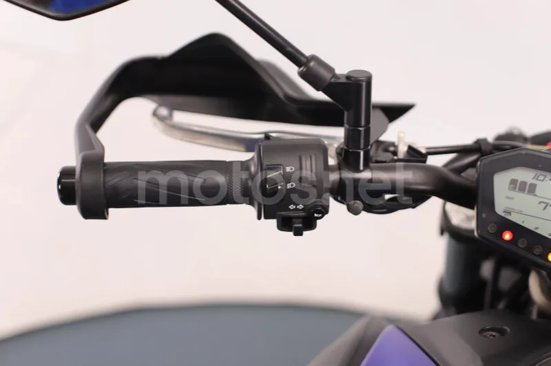 Yamaha MT-07 - Vista 7