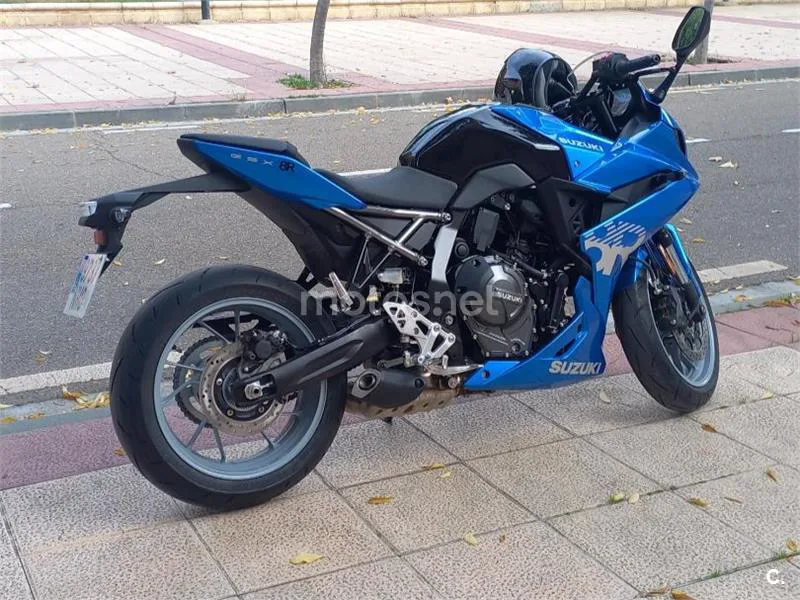 Suzuki GSX-8R 7400 € 2025 Zaragoza - 1
