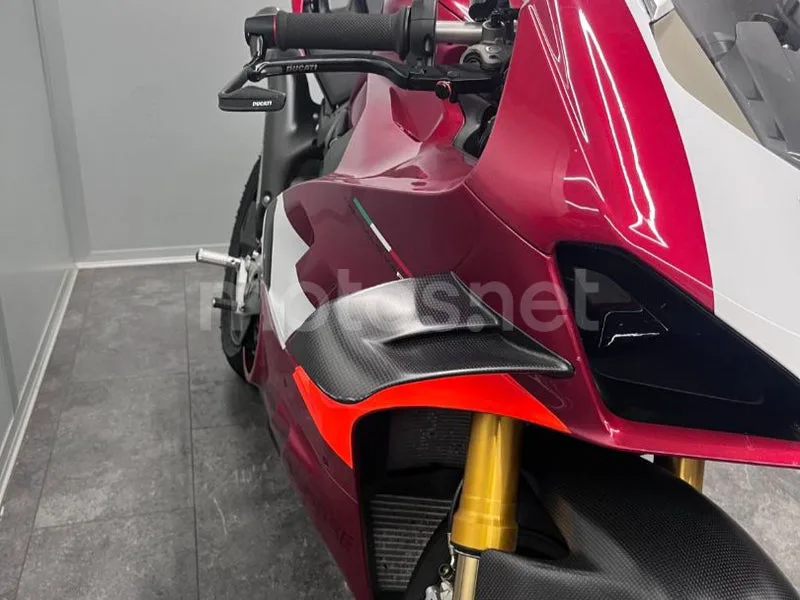 Ducati Panigale V4 - Vista 8