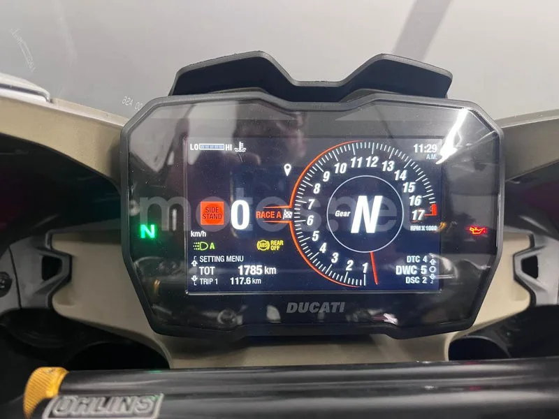 Ducati Panigale V4 - Vista 9