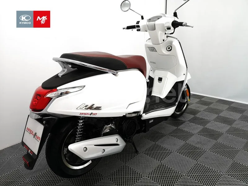 Kymco Like 125 - Vista 4