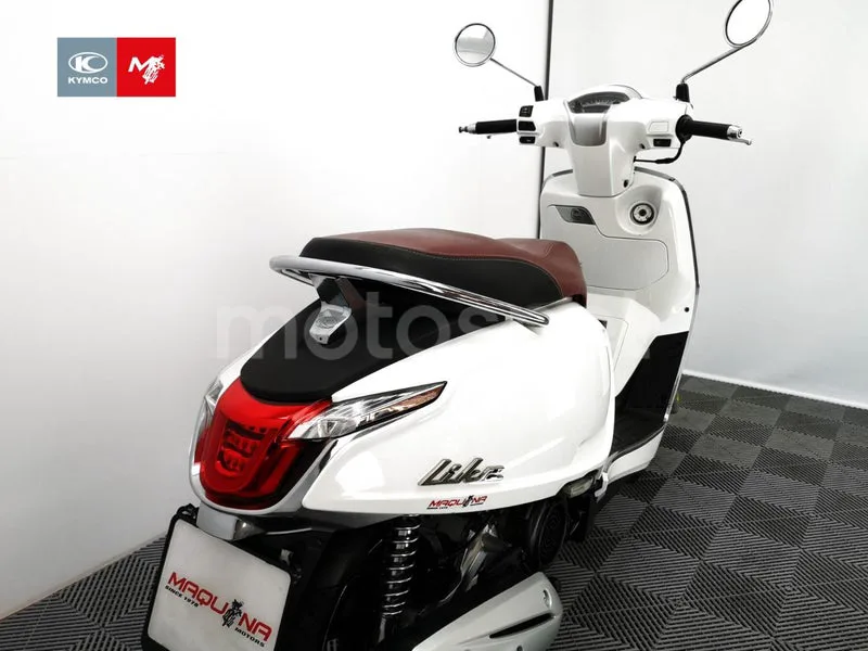 Kymco Like 125 - Vista 5