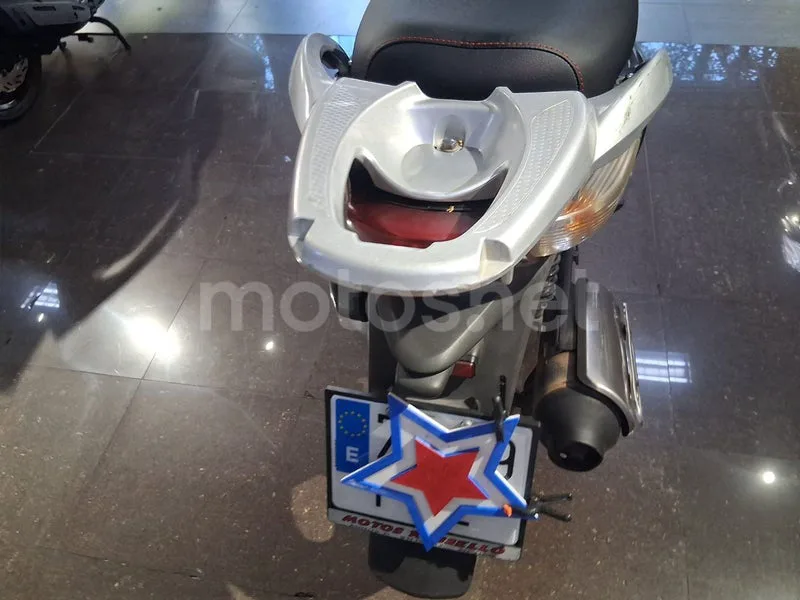Honda SH125i - Vista 14