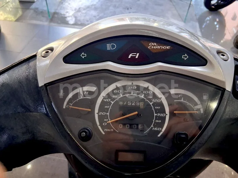 Honda SH125i - Vista 7