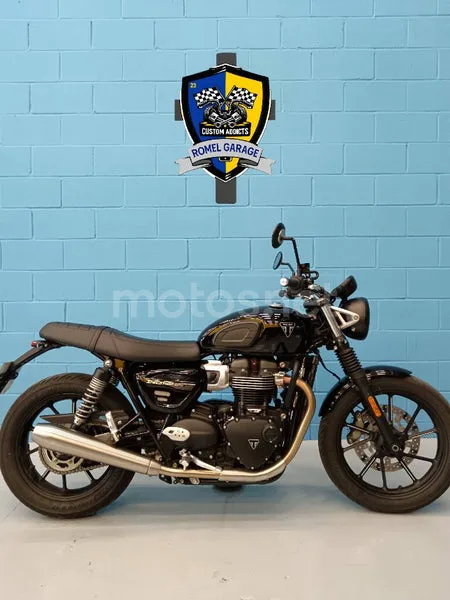 Triumph Street Twin 8700 € 2024 Barcelona - 1